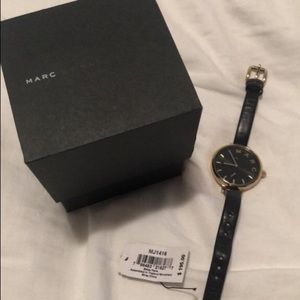 Marc Jacobs black leather watch